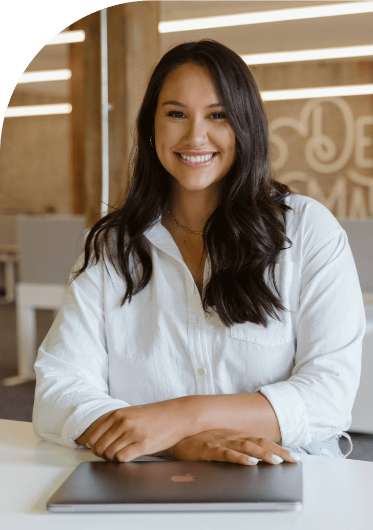 woman smiling for managed WordPress hosting